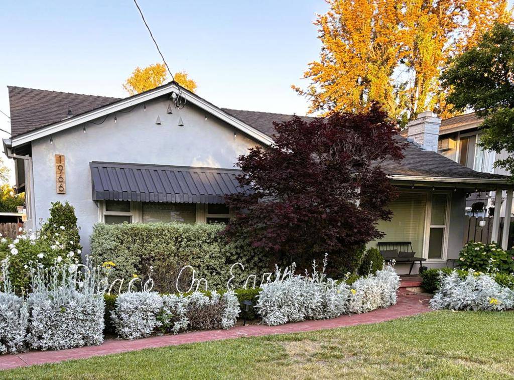 San Jose, CA 95125,1966 Almaden RD