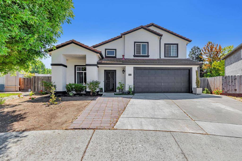 Hollister, CA 95023,2191 Spruce DR