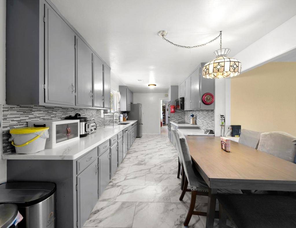 Sunnyvale, CA 94085,310 Jackson ST