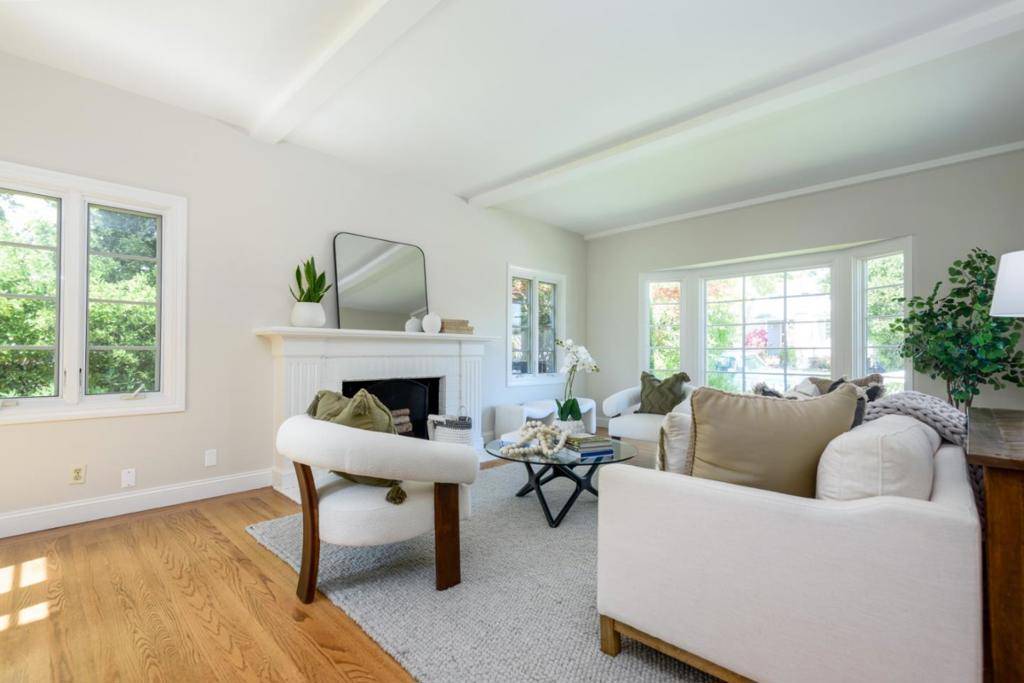San Mateo, CA 94402,313 Seville WAY