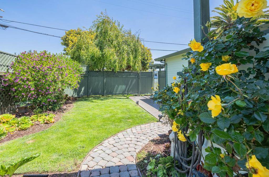 Marina, CA 93933,3145 Marina DR