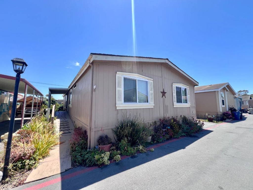 Salinas, CA 93906,20 Russell RD