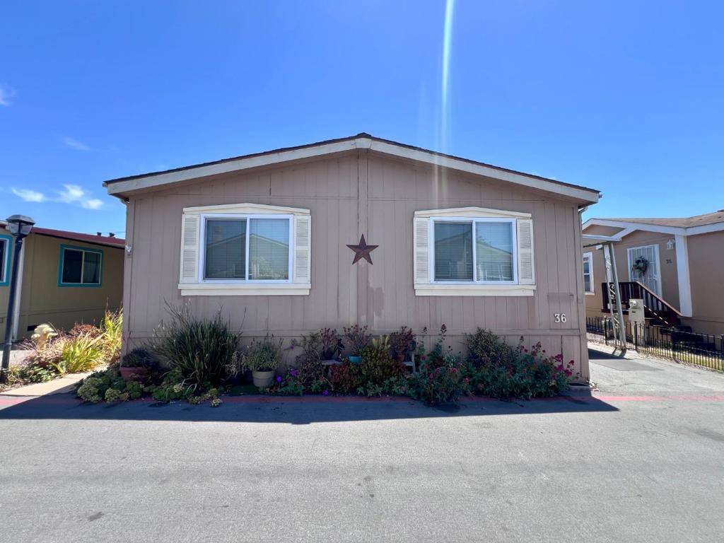 Salinas, CA 93906,20 Russell RD