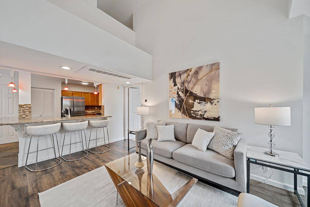 South San Francisco, CA 94080,1400 El Camino Real #331