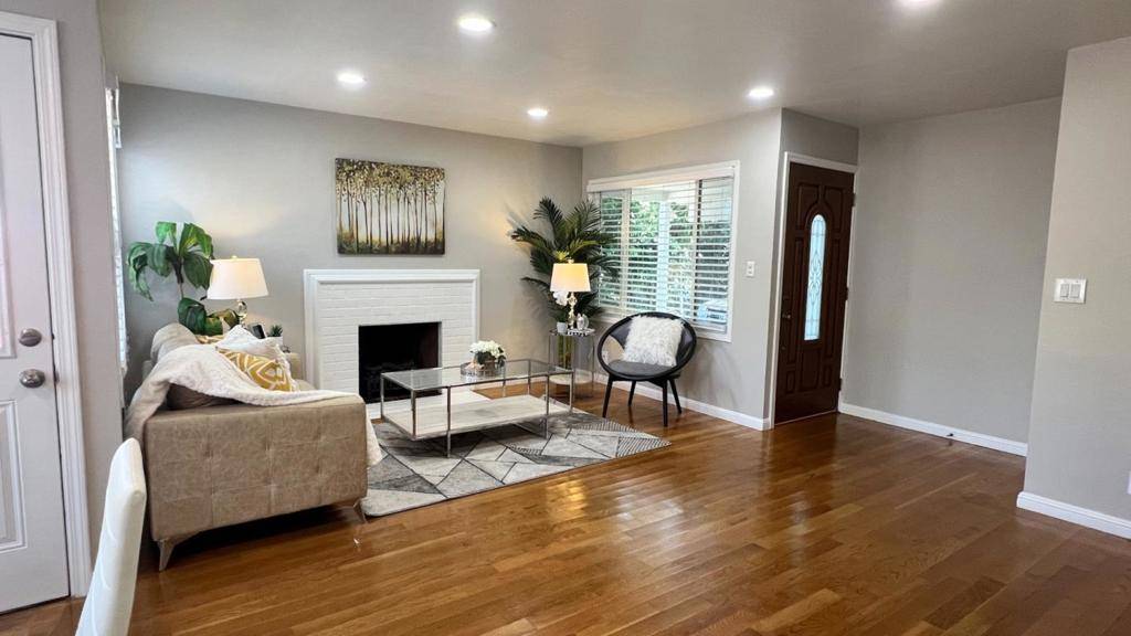 San Lorenzo, CA 94580,15958 Via Descanso