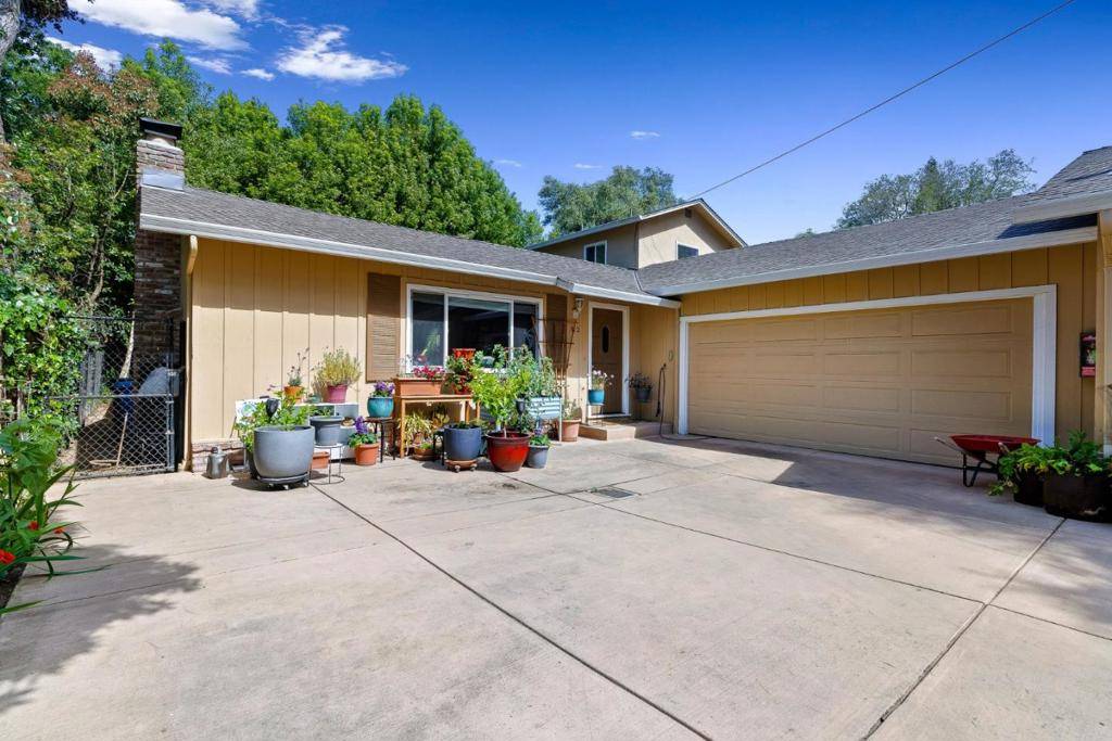 Menlo Park, CA 94025,810 Cambridge AVE