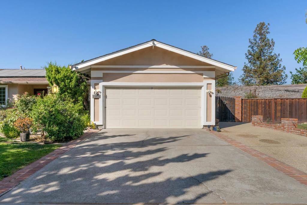 Saratoga, CA 95070,19731 Yuba CT