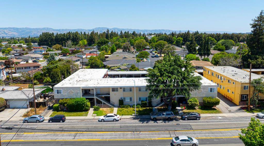 Santa Clara, CA 95051,935 Pomeroy AVE