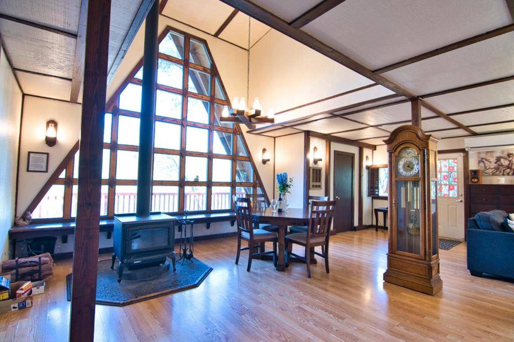 Mariposa, CA 95338,4540 Usona RD