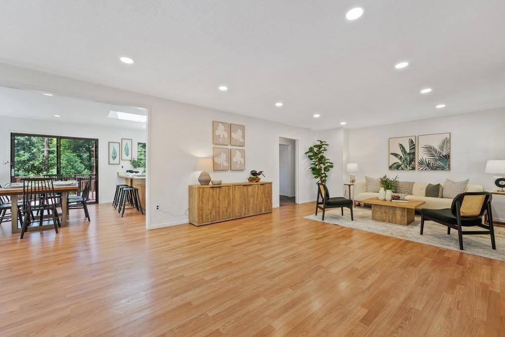 Felton, CA 95018,1116 Lakeside DR