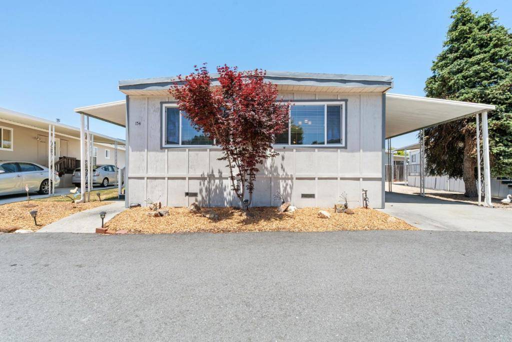Scotts Valley, CA 95066,225 Mount Hermon