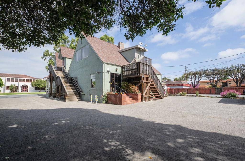 Salinas, CA 93901,737 S Main ST