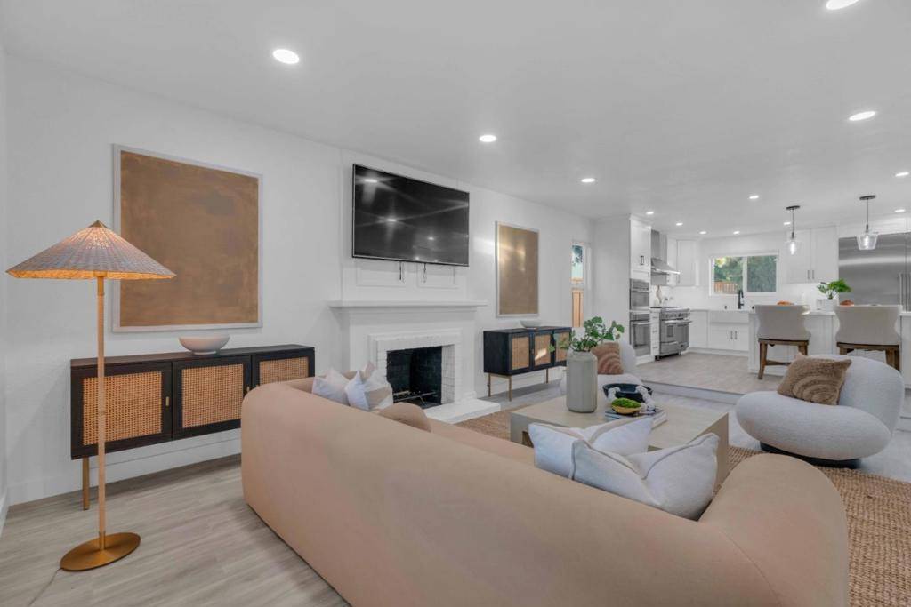 Morgan Hill, CA 95037,16865 Sundance DR