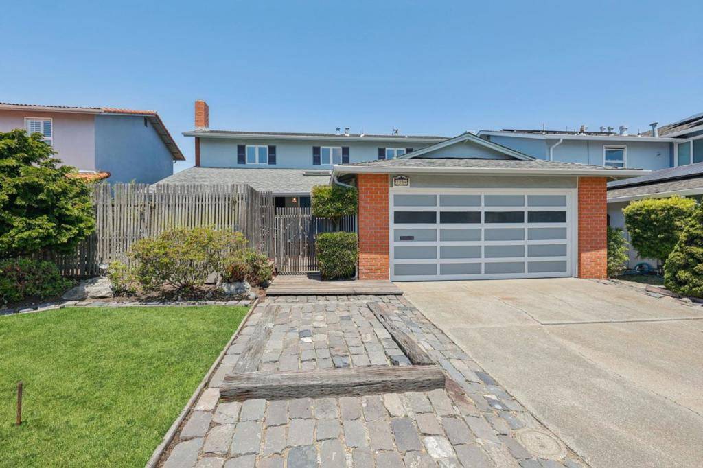 South San Francisco, CA 94080,2204 Delvin WAY