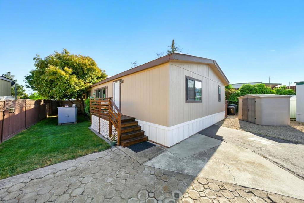 Salinas, CA 93906,1117 Baldwin ST