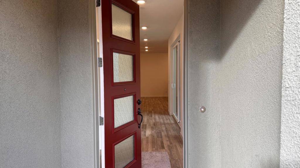 Sacramento, CA 95833,2817 Earthened WALK