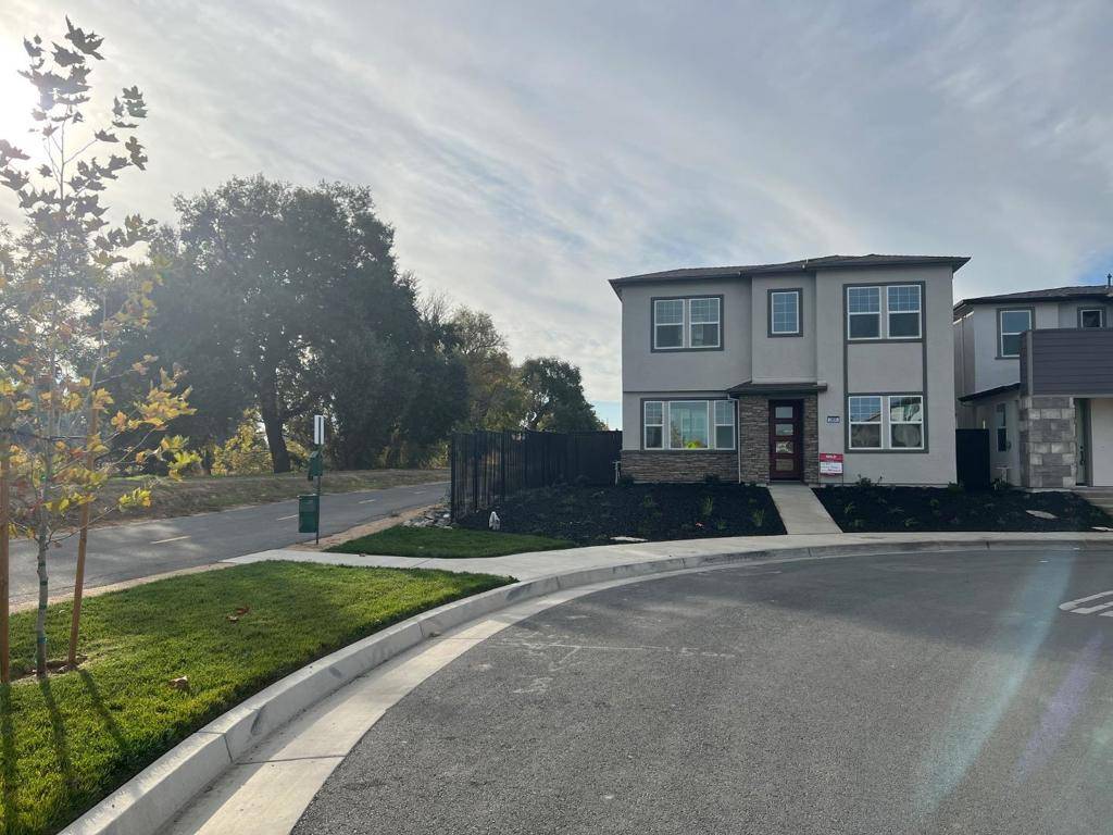 Sacramento, CA 95833,2800 High Tide AVE