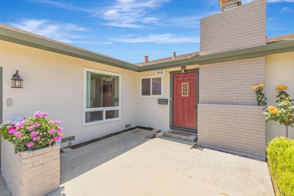 Salinas, CA 93901,743 Fairfax DR