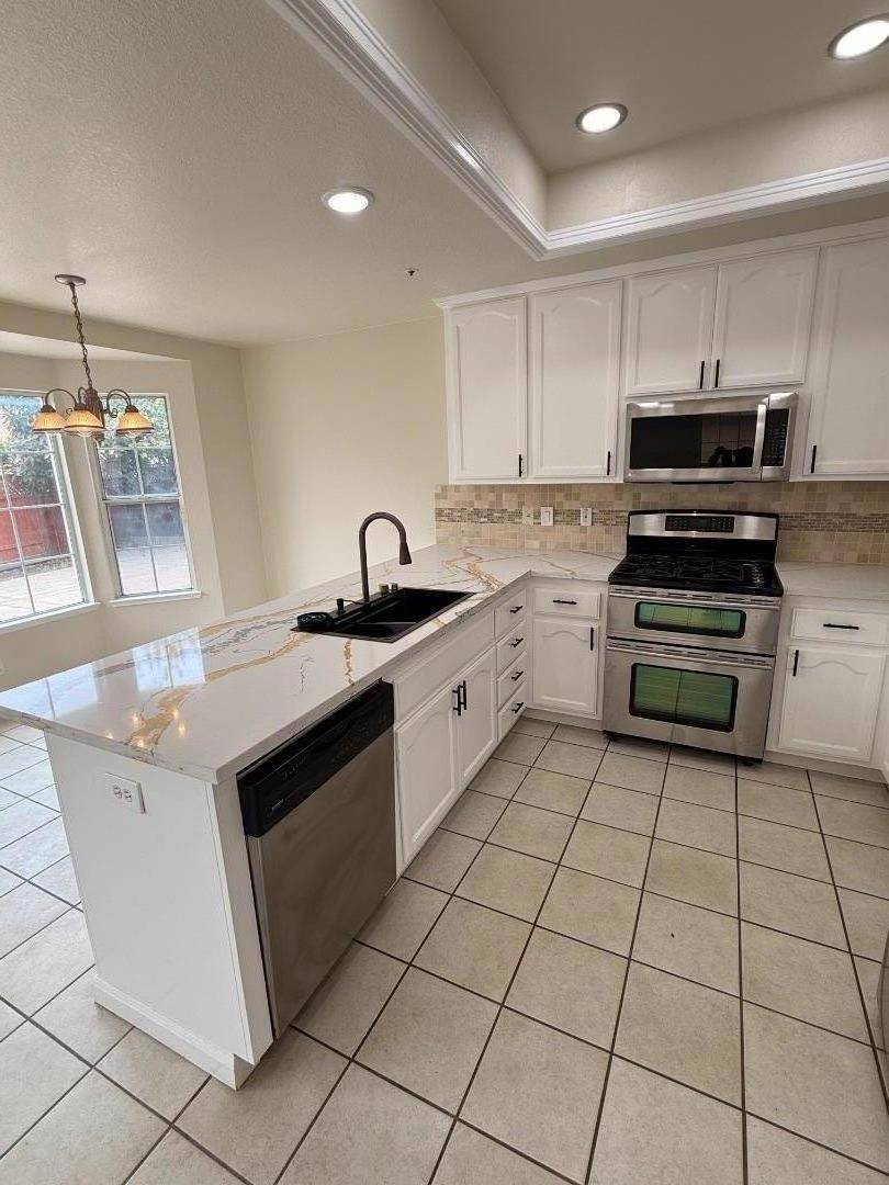 Salinas, CA 93906,1980 Princeton CT