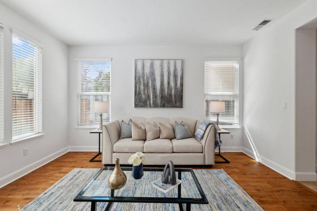 Dublin, CA 94568,5621 Maymont LN