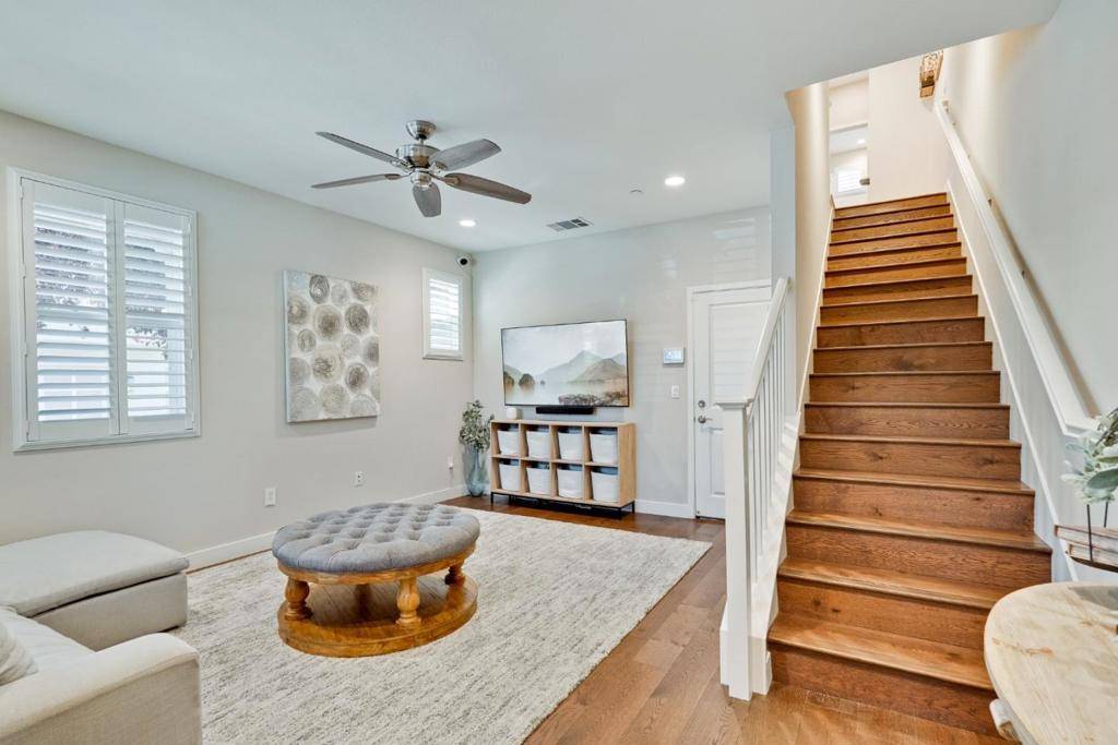 Morgan Hill, CA 95037,94 E 2nd ST