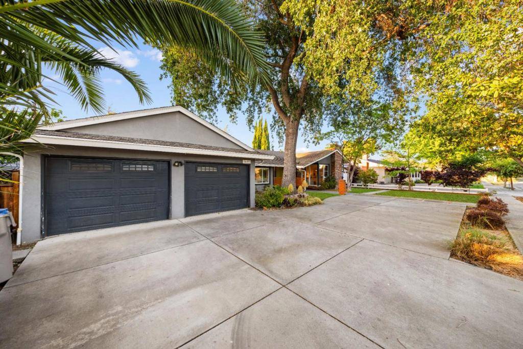 San Jose, CA 95125,1691 Santa Lucia DR