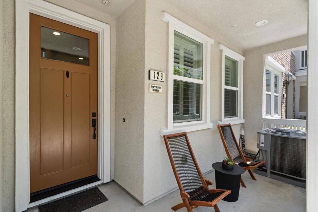 Sunnyvale, CA 94086,129 Ivory Palm TER