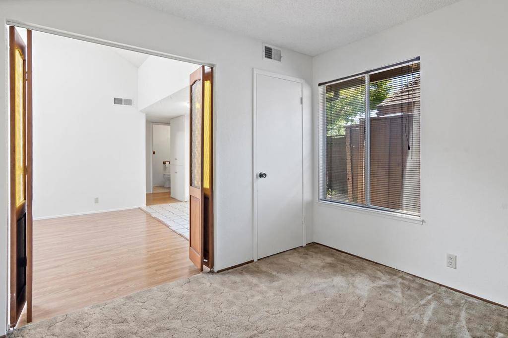 King City, CA 93930,96 River DR #2