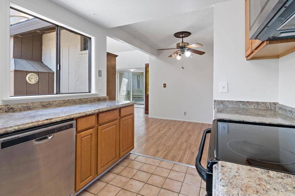 King City, CA 93930,96 River DR #2