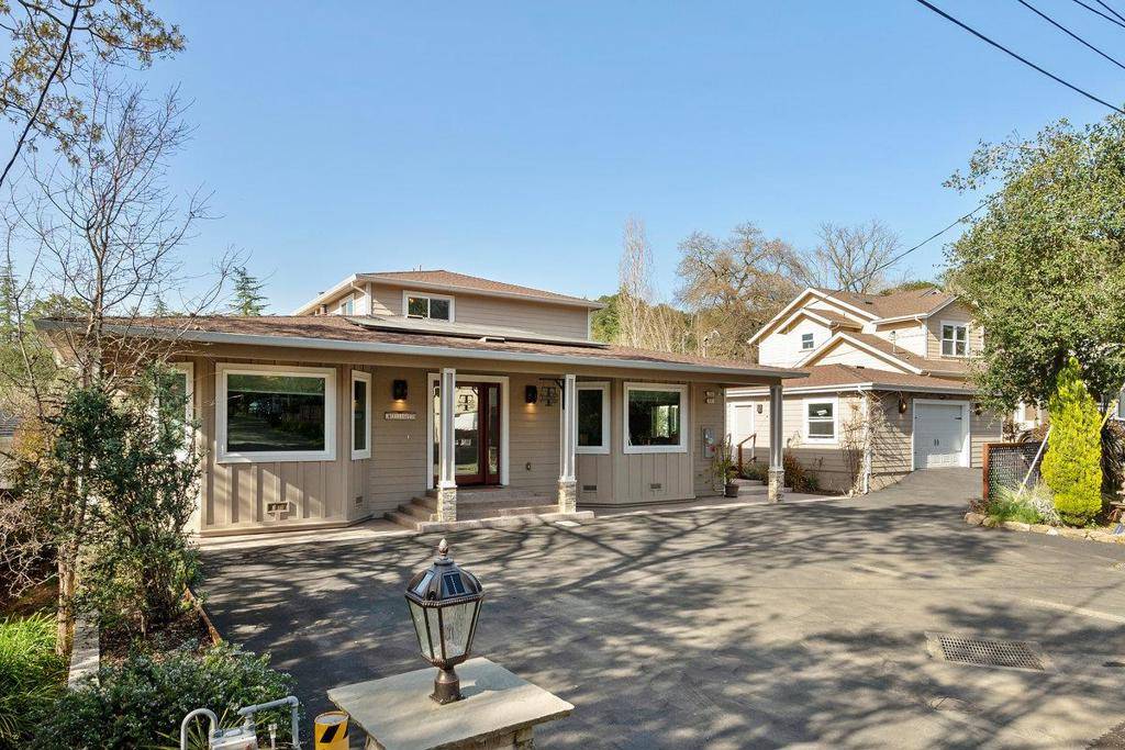Sonoma, CA 95476,227 Theodor LN