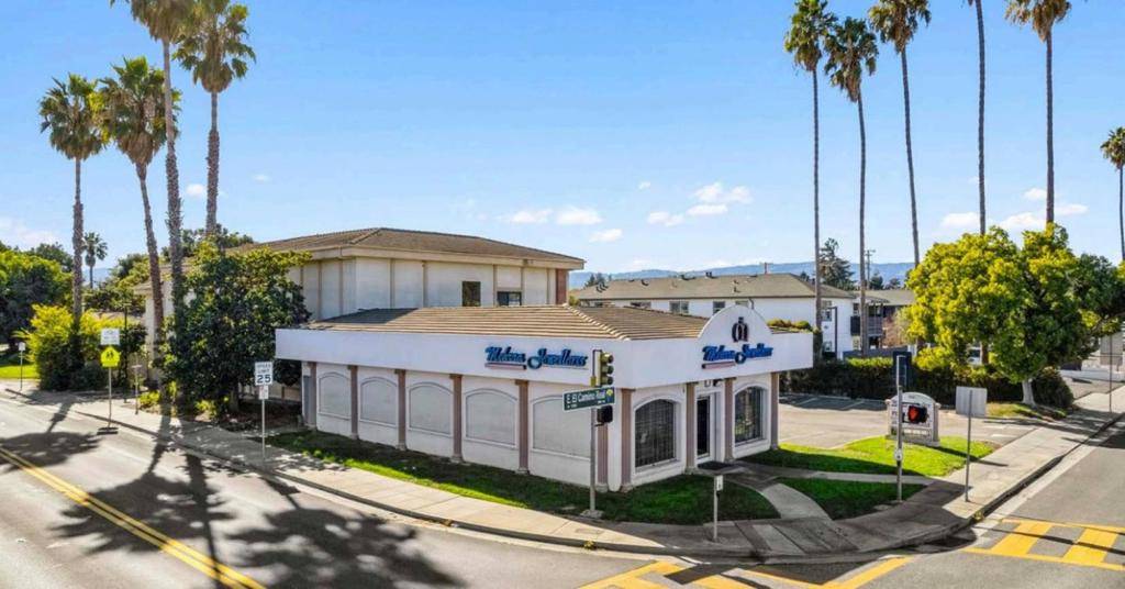 Sunnyvale, CA 94087,998 E El Camino Real