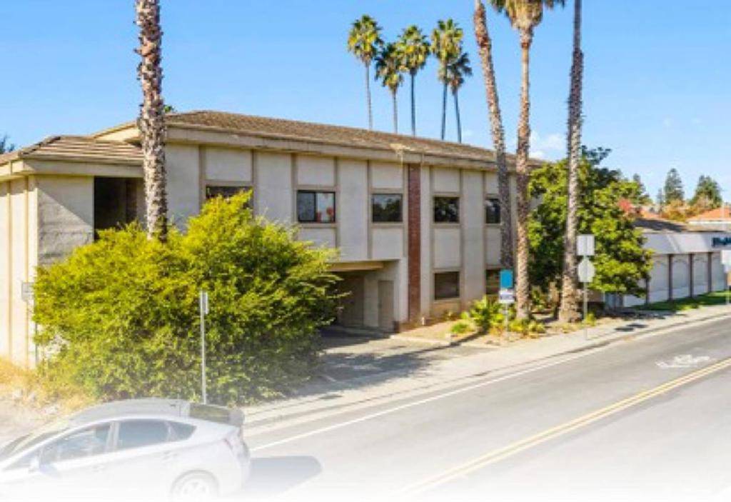 Sunnyvale, CA 94087,998 E El Camino Real