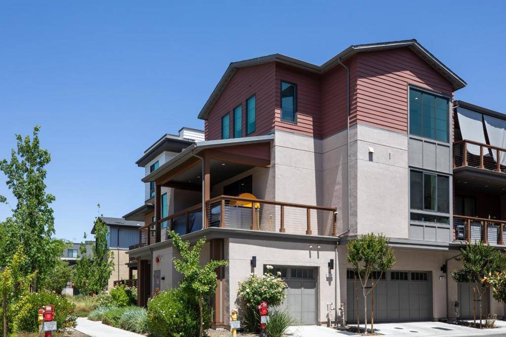 Los Gatos, CA 95032,15117 Shore DR