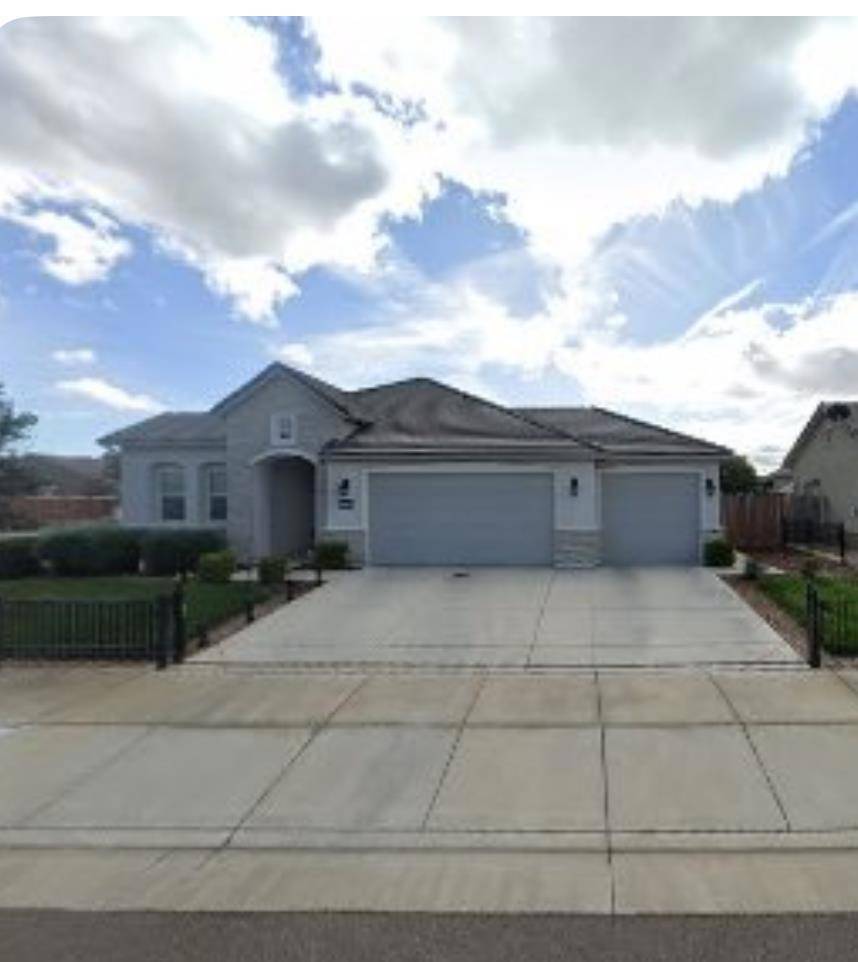 Los Banos, CA 93635,1632 Dolomite DR