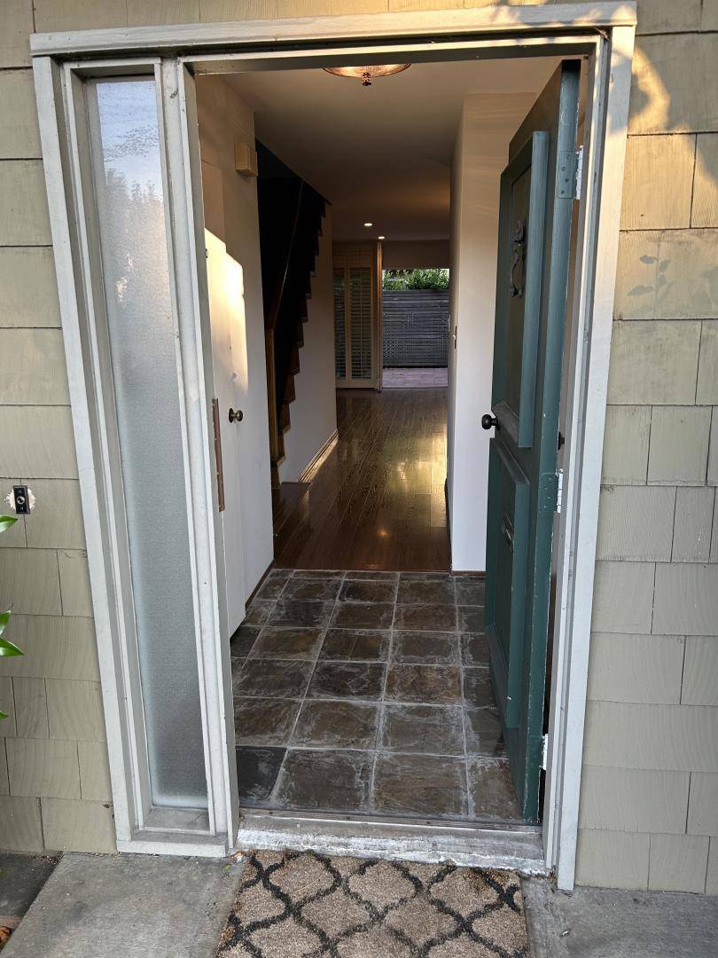 San Mateo, CA 94401,940 Peninsula AVE