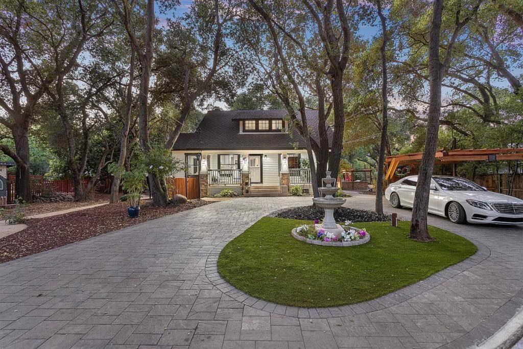 Saratoga, CA 95070,14275 Saratoga AVE