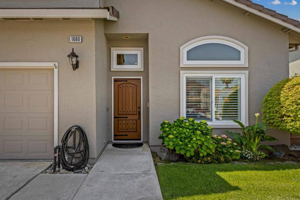 Hollister, CA 95023,1660 Mimosa ST