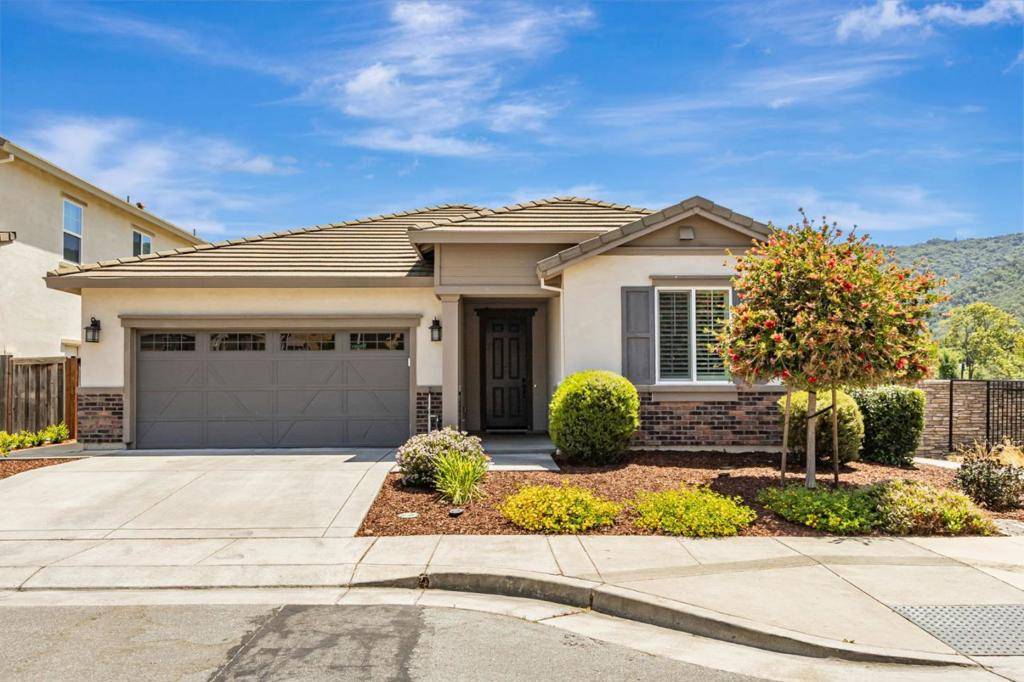 Gilroy, CA 95020,1798 Rosemary DR