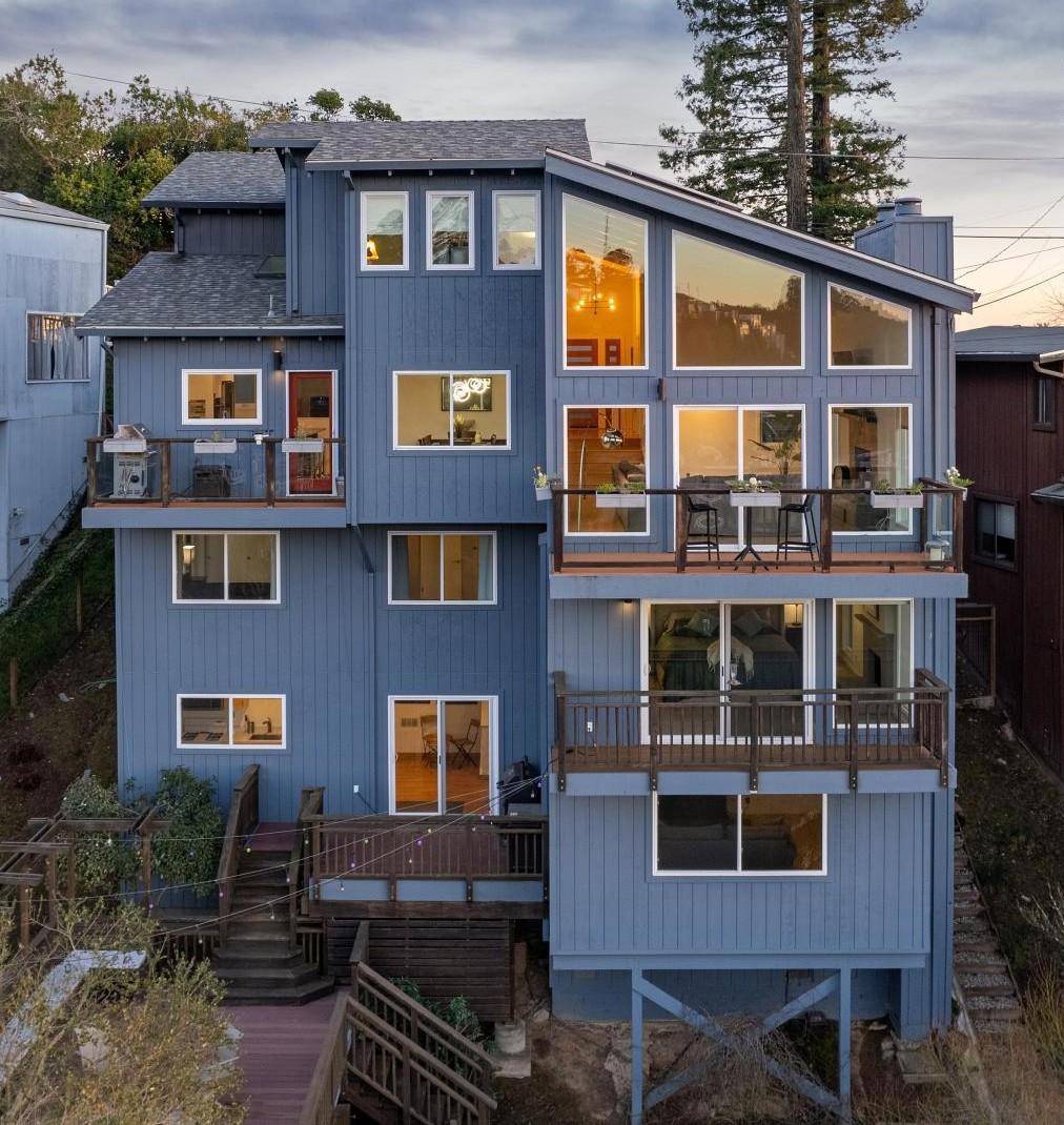 Oakland, CA 94611,58 Villanova DR