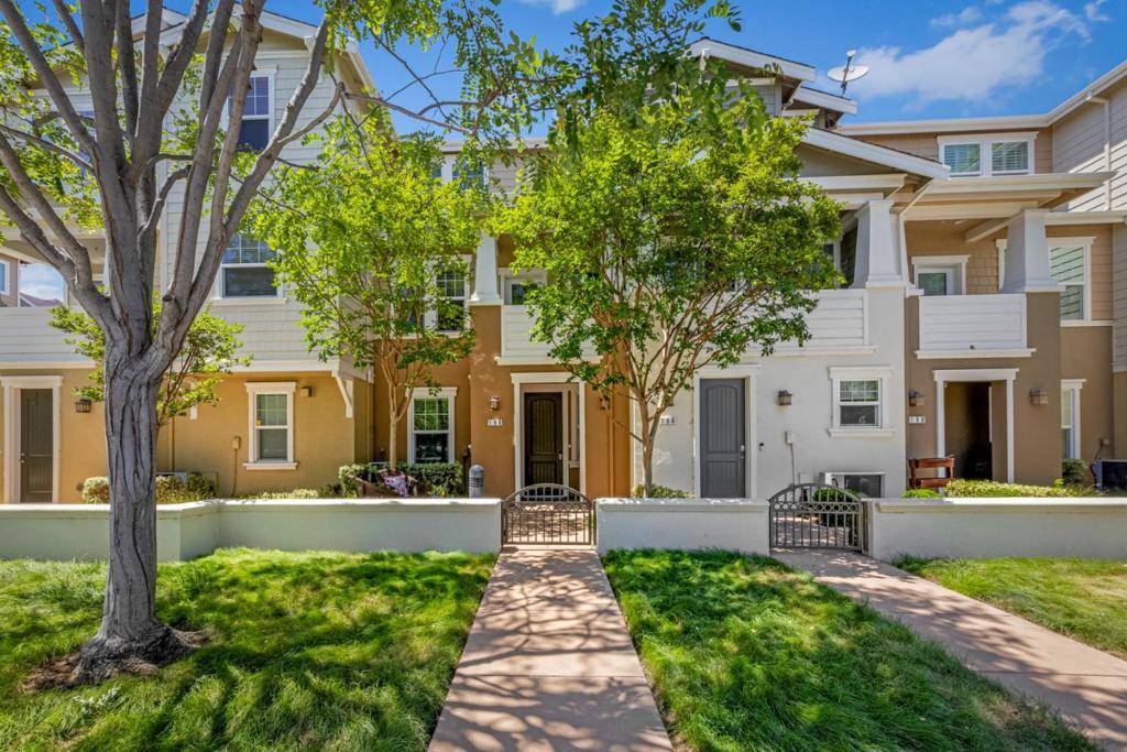 Morgan Hill, CA 95037,190 Triggs LN