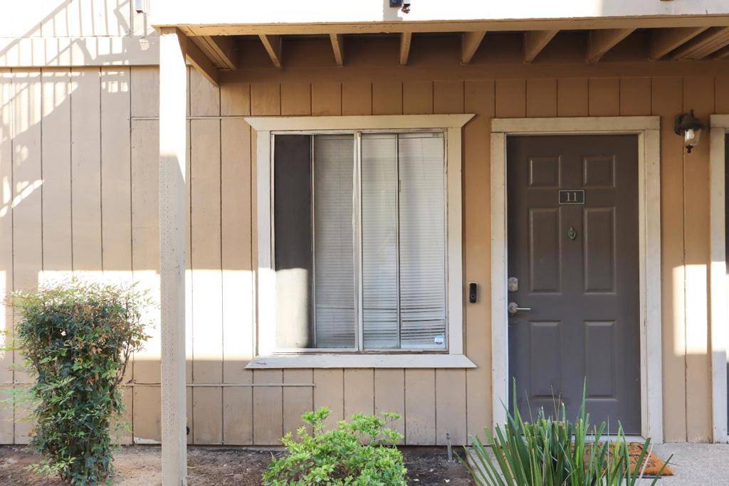 Lodi, CA 95240,1819 S Cherokee LN #11