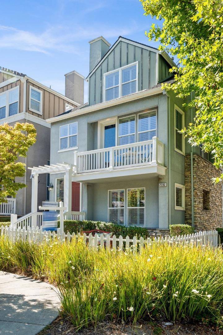 Cupertino, CA 95014,20582 Murano CIR