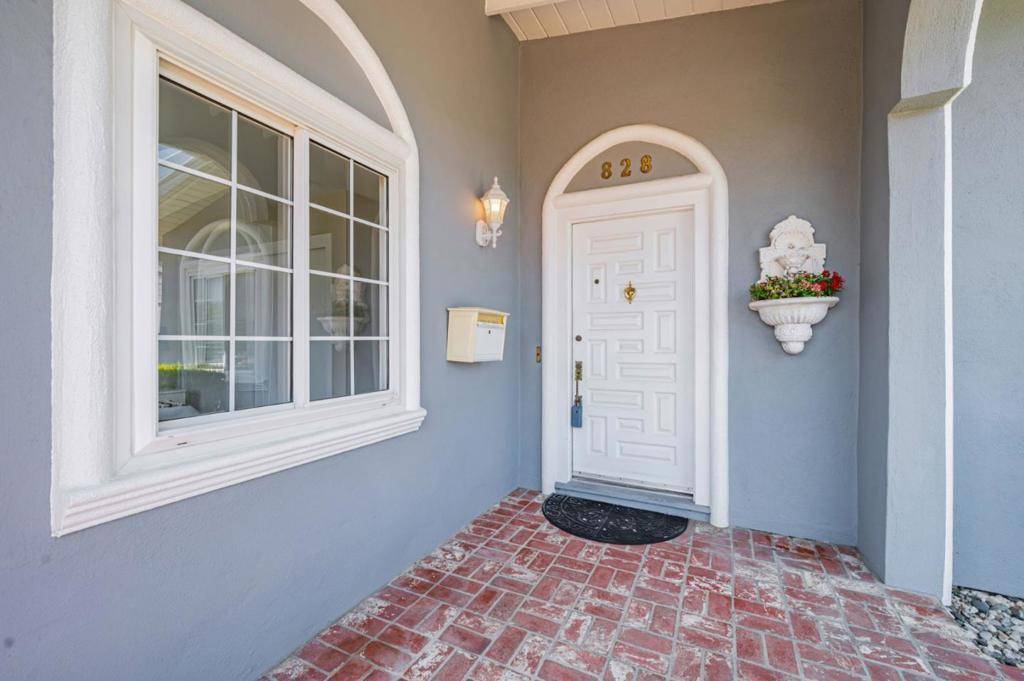 Millbrae, CA 94030,828 Hawthorne WAY