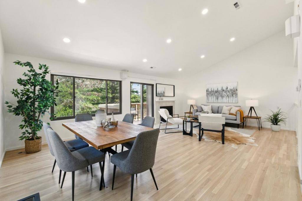 San Mateo, CA 94402,1 Creekridge CT