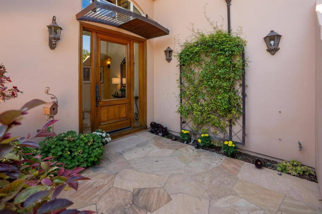 Aptos, CA 95003,188 Zanzibar DR