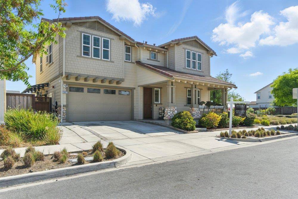 Fremont, CA 94555,33831 Farmhouse ST