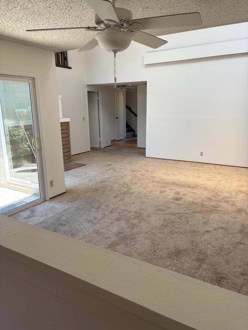 San Jose, CA 95118,1327 Star Bush LN