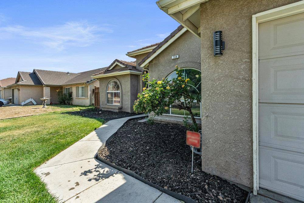 Los Banos, CA 93635,748 Ashbury CT