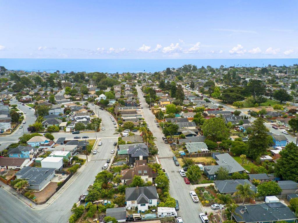 Santa Cruz, CA 95060,610 Bethany