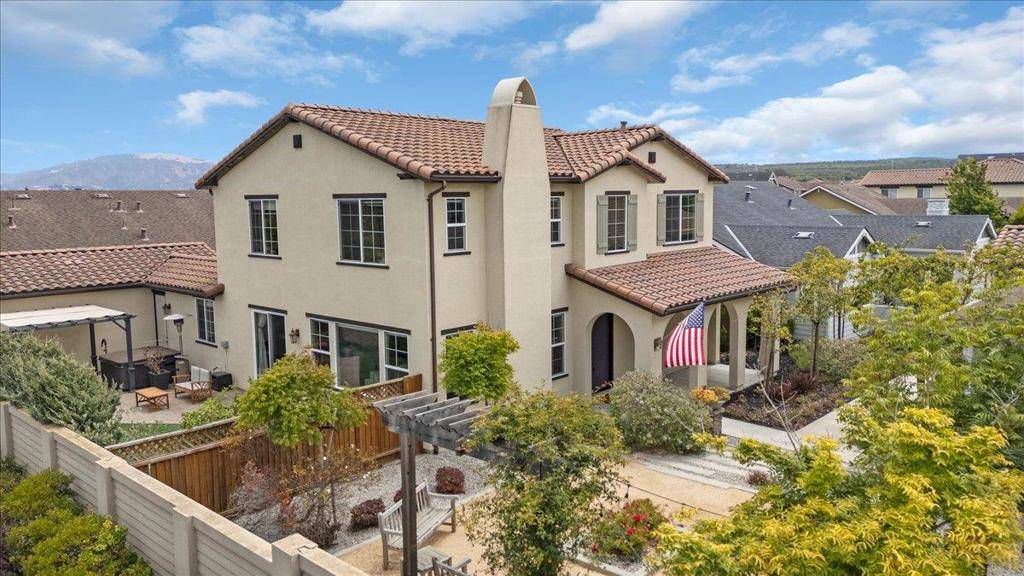 CA 93933,18623 McClellan CIR